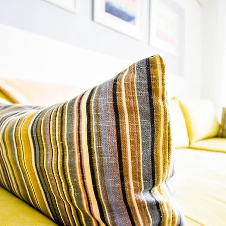 Work Friendly 2br Ac Terrace Free Parking